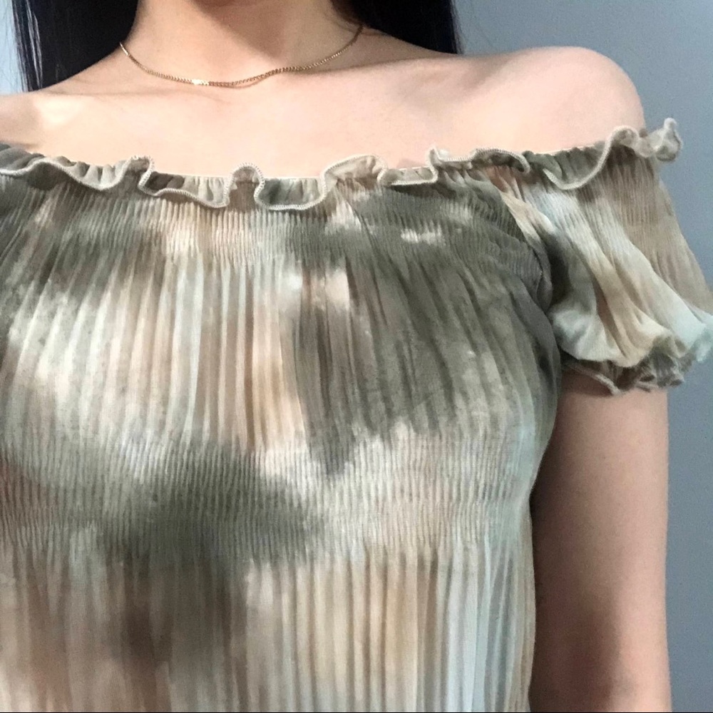 Y2K • Earthy Chiffon Top - Picture 9 of 9